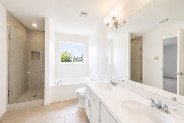 4201 Phoenix, Carrollton, TX 75010