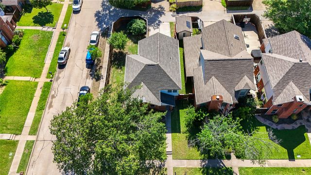 4201 Phoenix, Carrollton, TX 75010