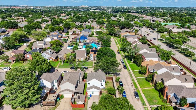 4201 Phoenix, Carrollton, TX 75010