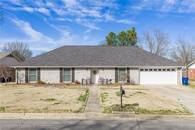 7207 Riviera Drive, Fort Smith, AR 72903