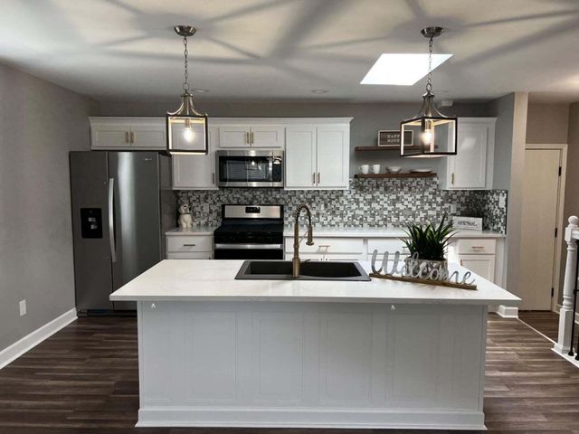 7350 Madison Street, Merrillville, IN 46410