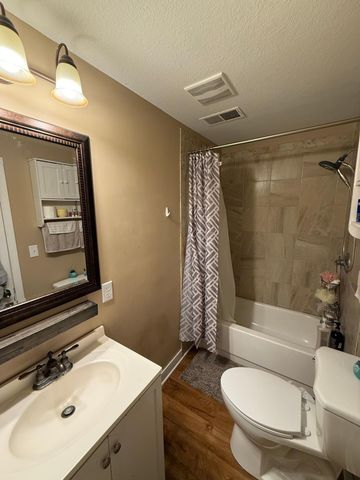 1416 7th Street SW, Willmar, MN 56201