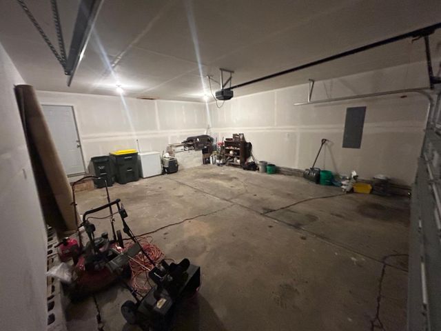 1416 7th Street SW, Willmar, MN 56201
