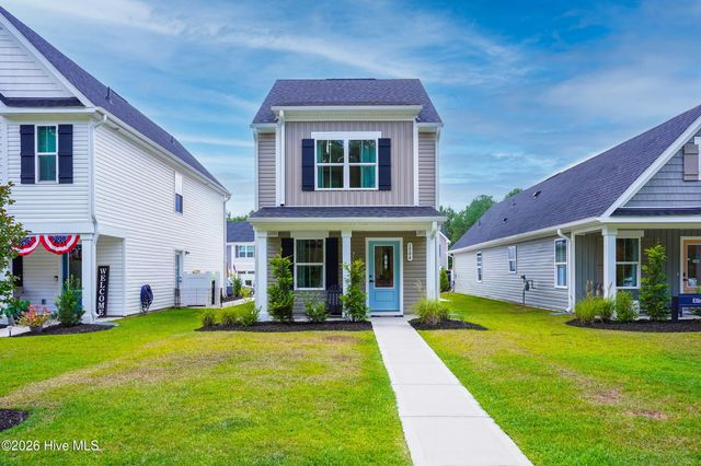 1504 Pine Log Trail NE, Bolivia, NC 28422