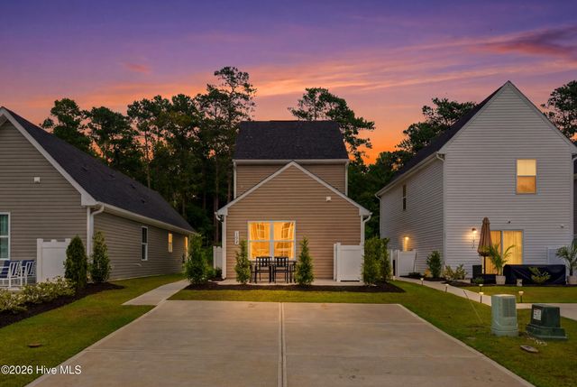 1504 Pine Log Trail NE, Bolivia, NC 28422