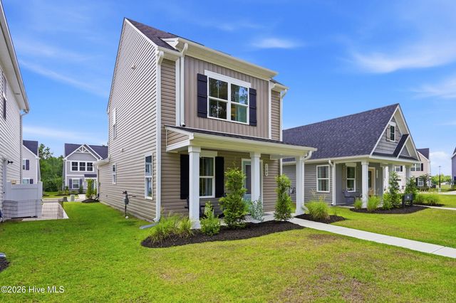 1504 Pine Log Trail NE, Bolivia, NC 28422