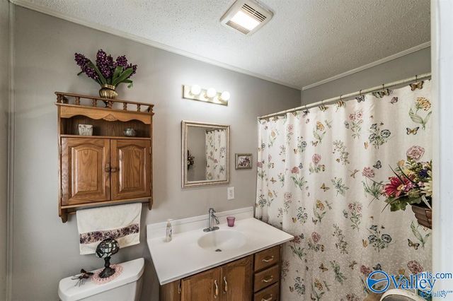 6600 Moores Mill Road, Huntsville, AL 35811
