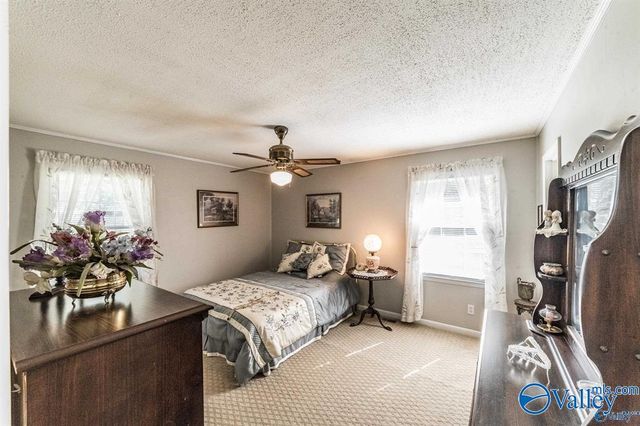 6600 Moores Mill Road, Huntsville, AL 35811