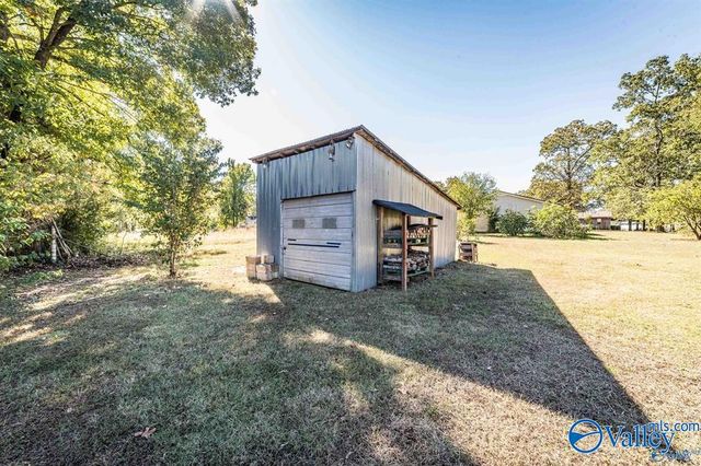 6600 Moores Mill Road, Huntsville, AL 35811