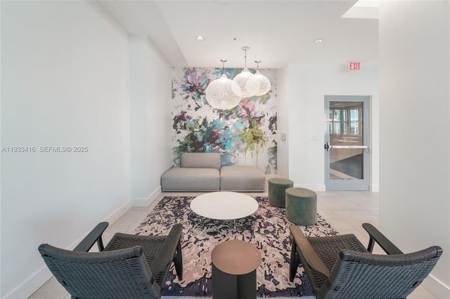 3301 NE 1st Ave M0705, Miami, FL 33137