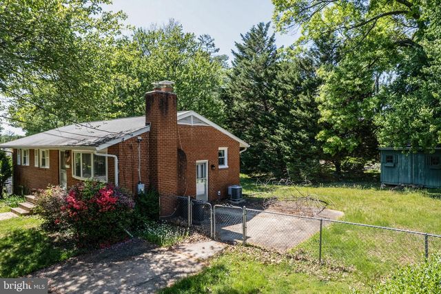 503 GIBSON DR SW, Vienna, VA 22180