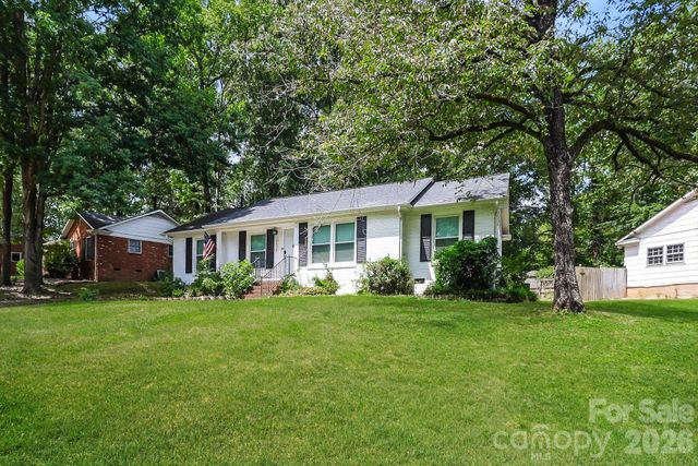 6424 Springfield Drive, Charlotte, NC 28212