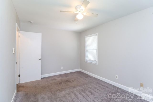 6424 Springfield Drive, Charlotte, NC 28212