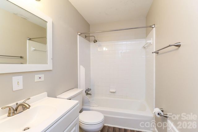 6424 Springfield Drive, Charlotte, NC 28212