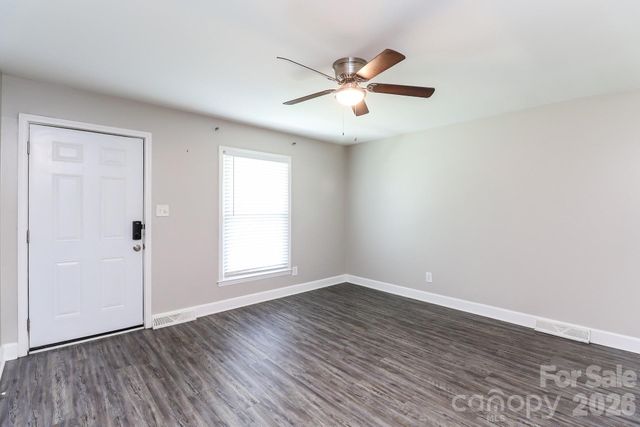6424 Springfield Drive, Charlotte, NC 28212
