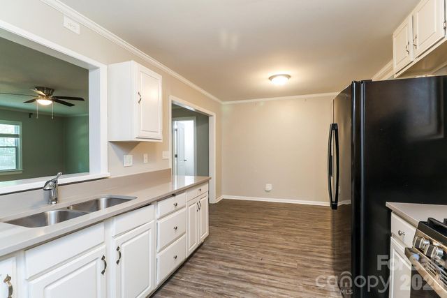 6424 Springfield Drive, Charlotte, NC 28212