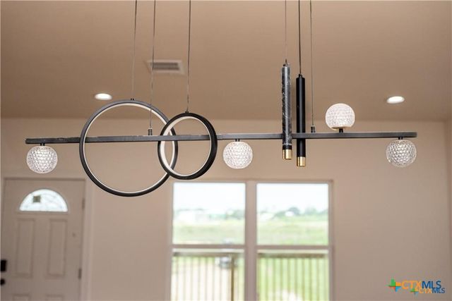 177 Powderhorn Lane, Port Lavaca, TX 77979