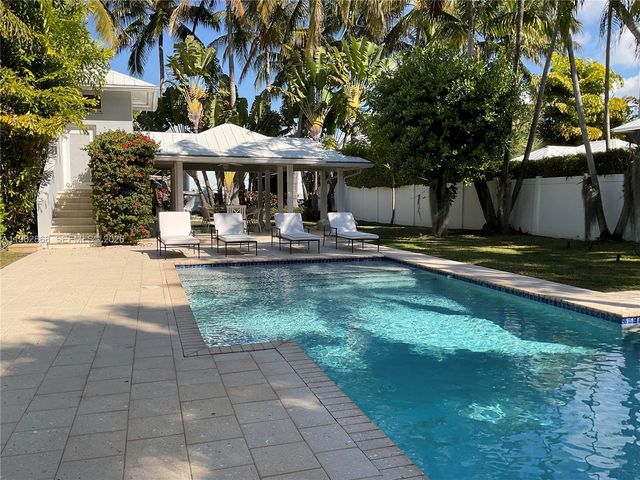 745 NE 77th St, Miami, FL 33138
