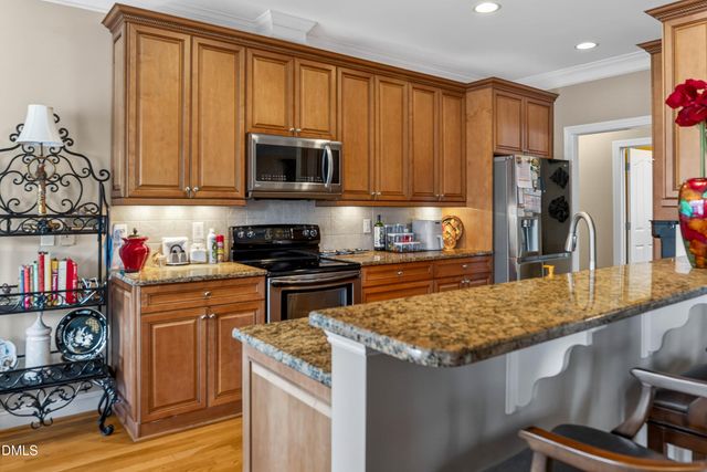 9408 Lake Villa Way, Raleigh, NC 27614