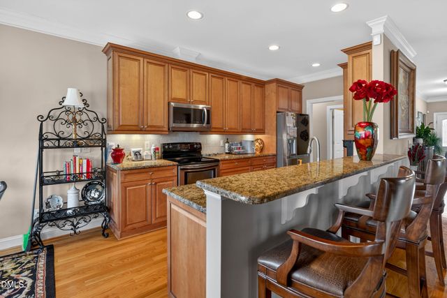 9408 Lake Villa Way, Raleigh, NC 27614