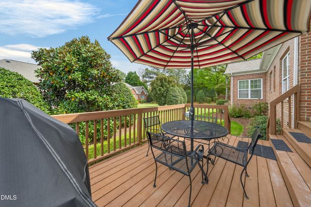 9408 Lake Villa Way, Raleigh, NC 27614