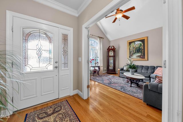 9408 Lake Villa Way, Raleigh, NC 27614