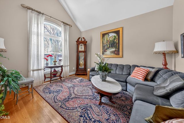 9408 Lake Villa Way, Raleigh, NC 27614