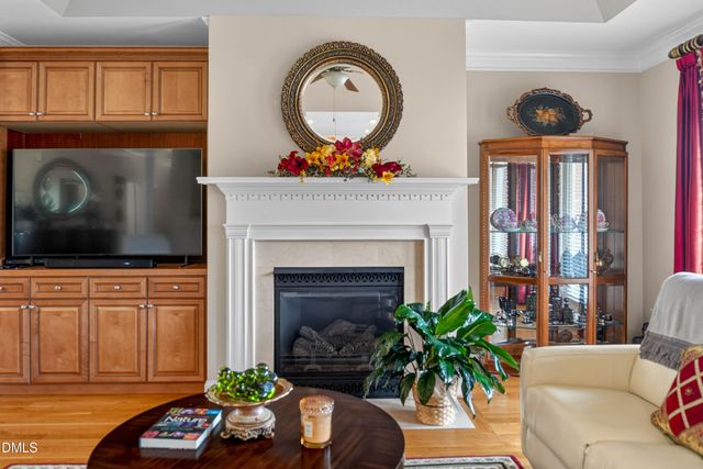 9408 Lake Villa Way, Raleigh, NC 27614