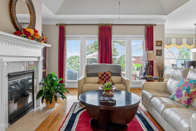 9408 Lake Villa Way, Raleigh, NC 27614