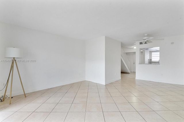 9369 Fontainebleau Boulevard J225, Miami, FL 33172