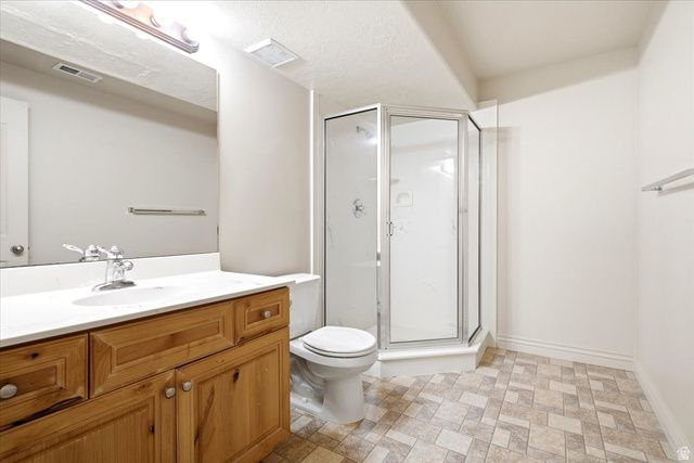 1089 W 2325 N, Layton, UT 84041
