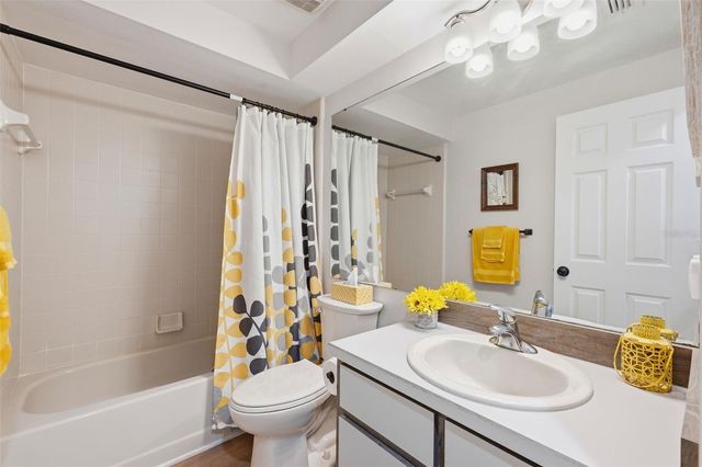 1055 KENSINGTON PARK DRIVE 808, Altamonte Springs, FL 32714