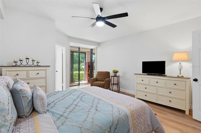 1055 KENSINGTON PARK DRIVE 808, Altamonte Springs, FL 32714