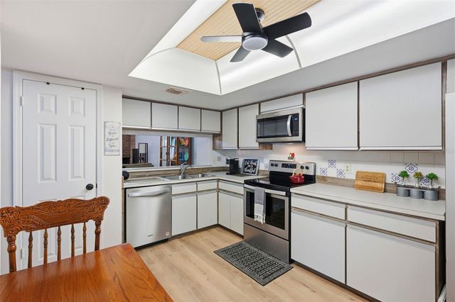 1055 KENSINGTON PARK DRIVE 808, Altamonte Springs, FL 32714