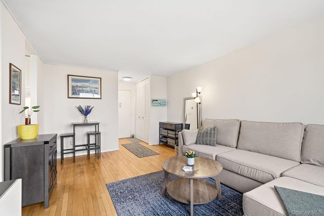 395 Westchester Avenue 6I, Port Chester, NY 10573