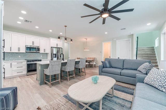 159 Delmar AVE, Fort Myers Beach, FL 33931