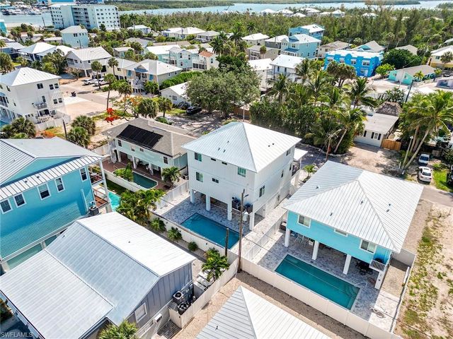 159 Delmar AVE, Fort Myers Beach, FL 33931