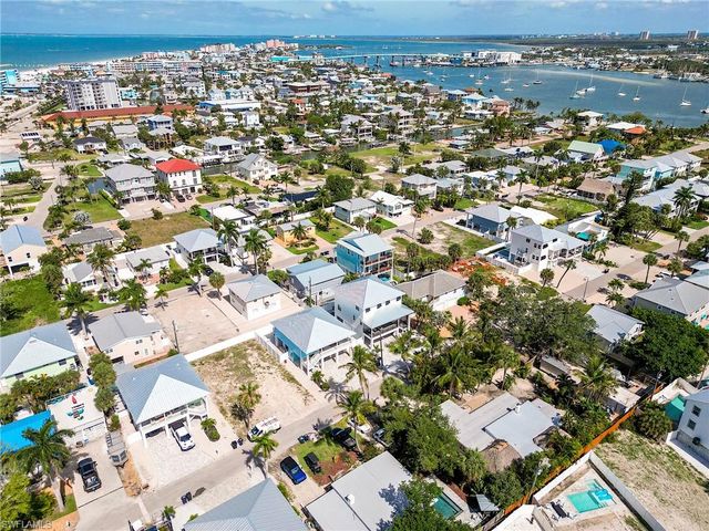 159 Delmar AVE, Fort Myers Beach, FL 33931