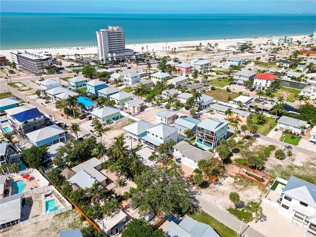 159 Delmar AVE, Fort Myers Beach, FL 33931
