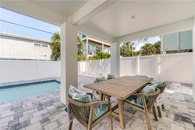 159 Delmar AVE, Fort Myers Beach, FL 33931