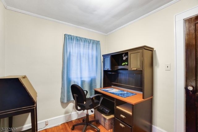 33 Becker Ter, Irvington Twp., NJ 07111