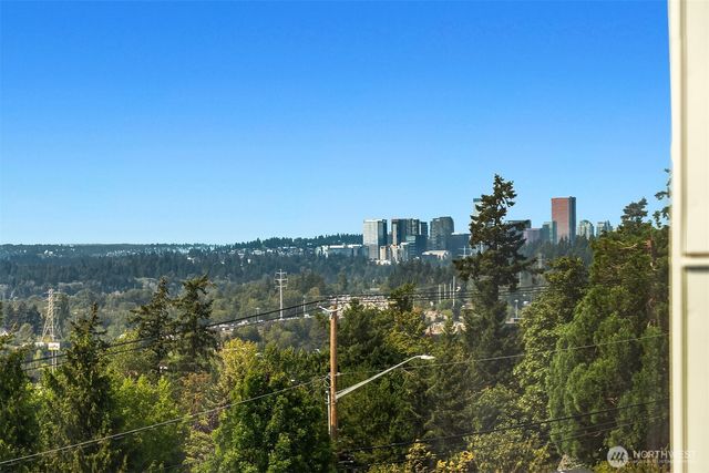 13011 SE Newport Way, Bellevue, WA 98006