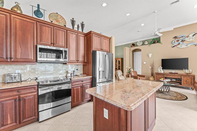 8335 Marsala Way, Boynton Beach, FL 33472