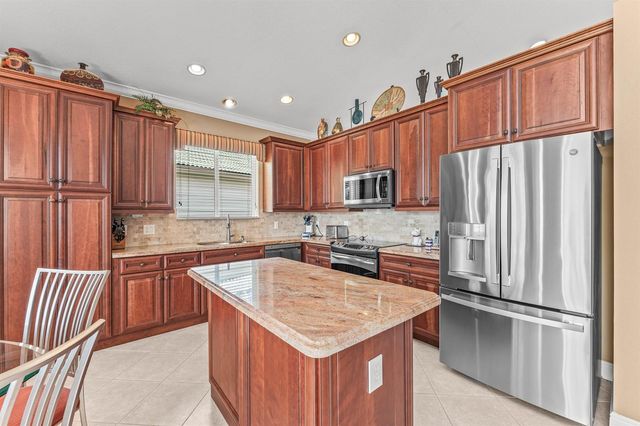 8335 Marsala Way, Boynton Beach, FL 33472