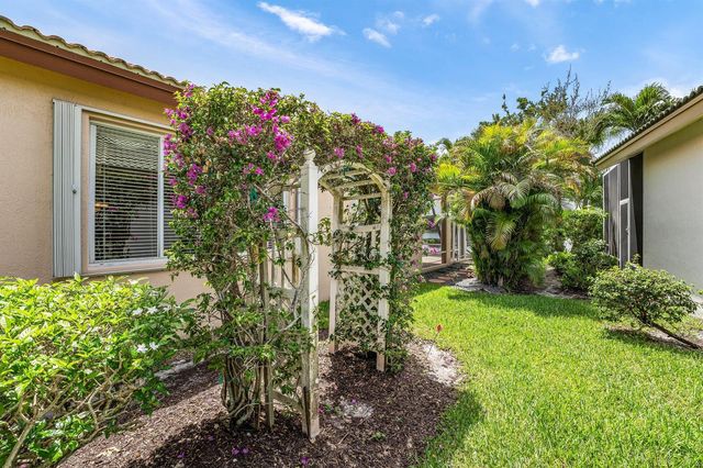 8335 Marsala Way, Boynton Beach, FL 33472
