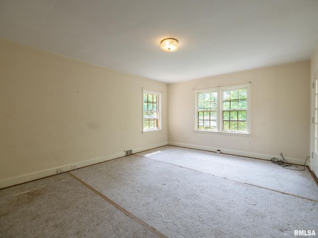 205 N KICKAPOO Terrace, Peoria, IL 61604