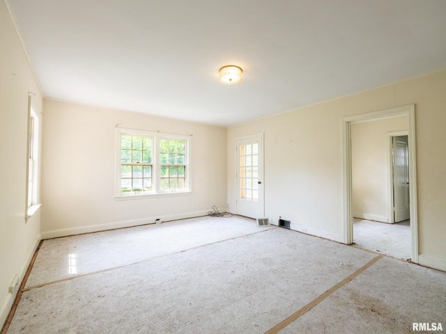 205 N KICKAPOO Terrace, Peoria, IL 61604