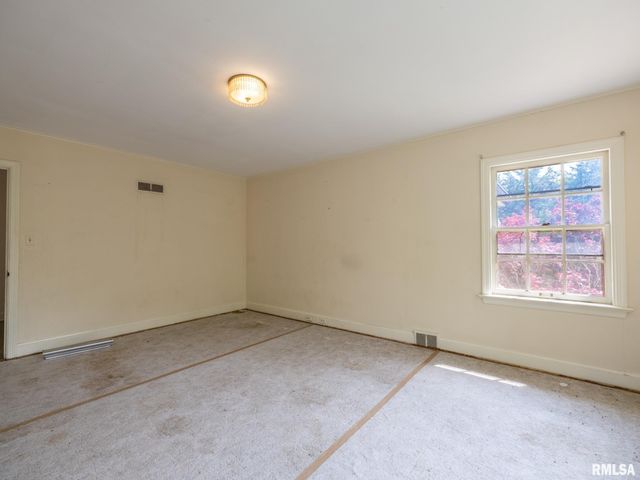 205 N KICKAPOO Terrace, Peoria, IL 61604