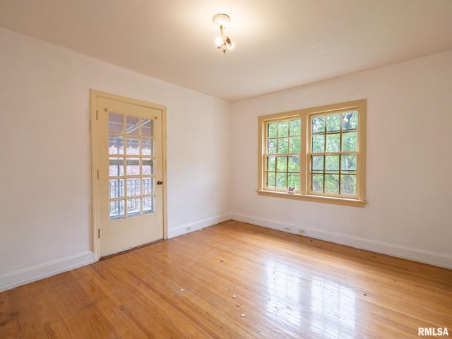 205 N KICKAPOO Terrace, Peoria, IL 61604