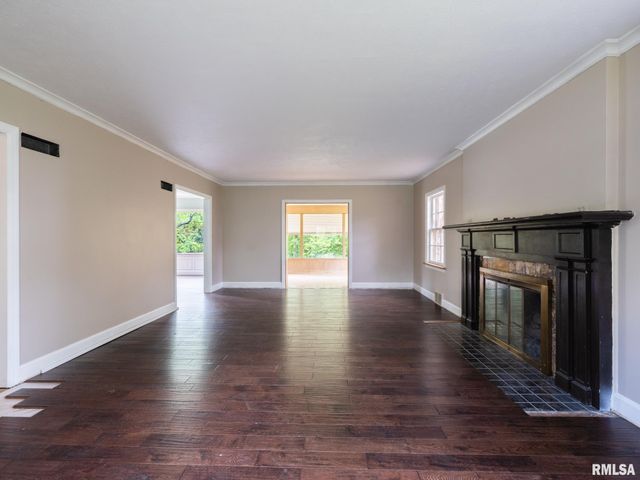 205 N KICKAPOO Terrace, Peoria, IL 61604